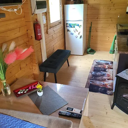 Aiamaja Sindi Location Sindi Kirsi 3 Апартаменты