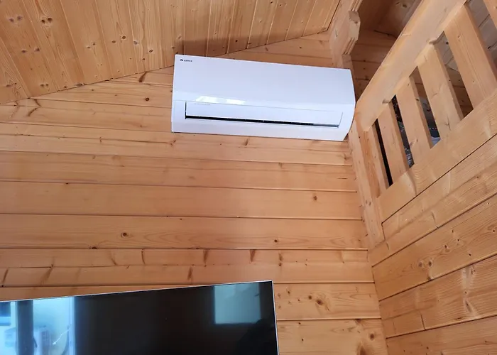 Aiamaja Sindi Location Sindi Kirsi 3 Apartman *