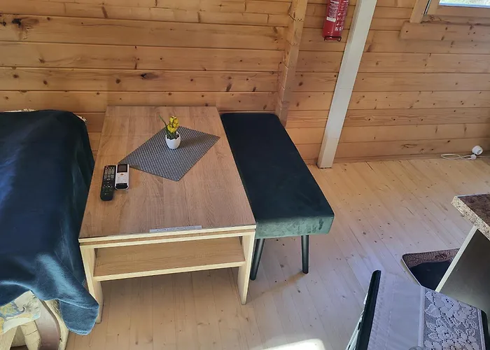 Apartman Aiamaja Sindi Location Sindi Kirsi 3 *
